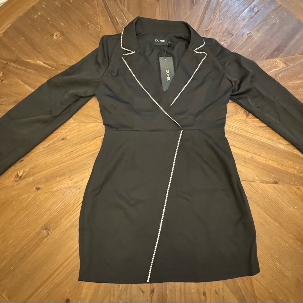 DO+BE Black Dress with White Trim